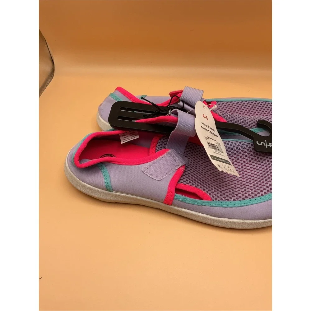 Wonder nation 4–5 water swimming shoes new tag